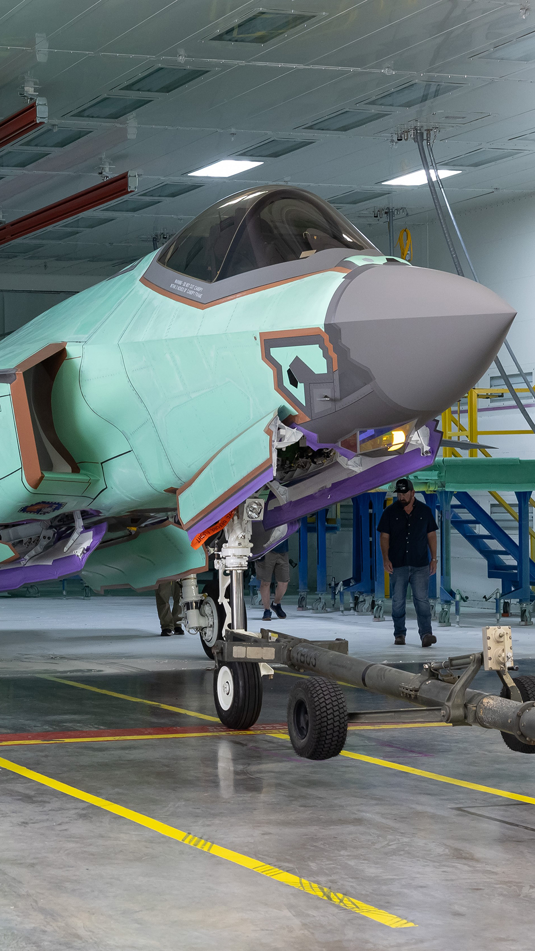 Germany_F35_crop_9_16